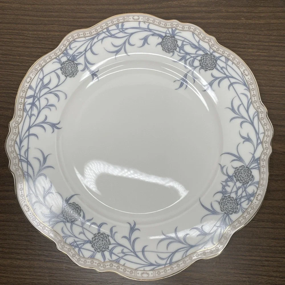 Morris & Co. SWEET BRIAR Premium Porcelain Gold Rim Dinner And Salad Plate Combo